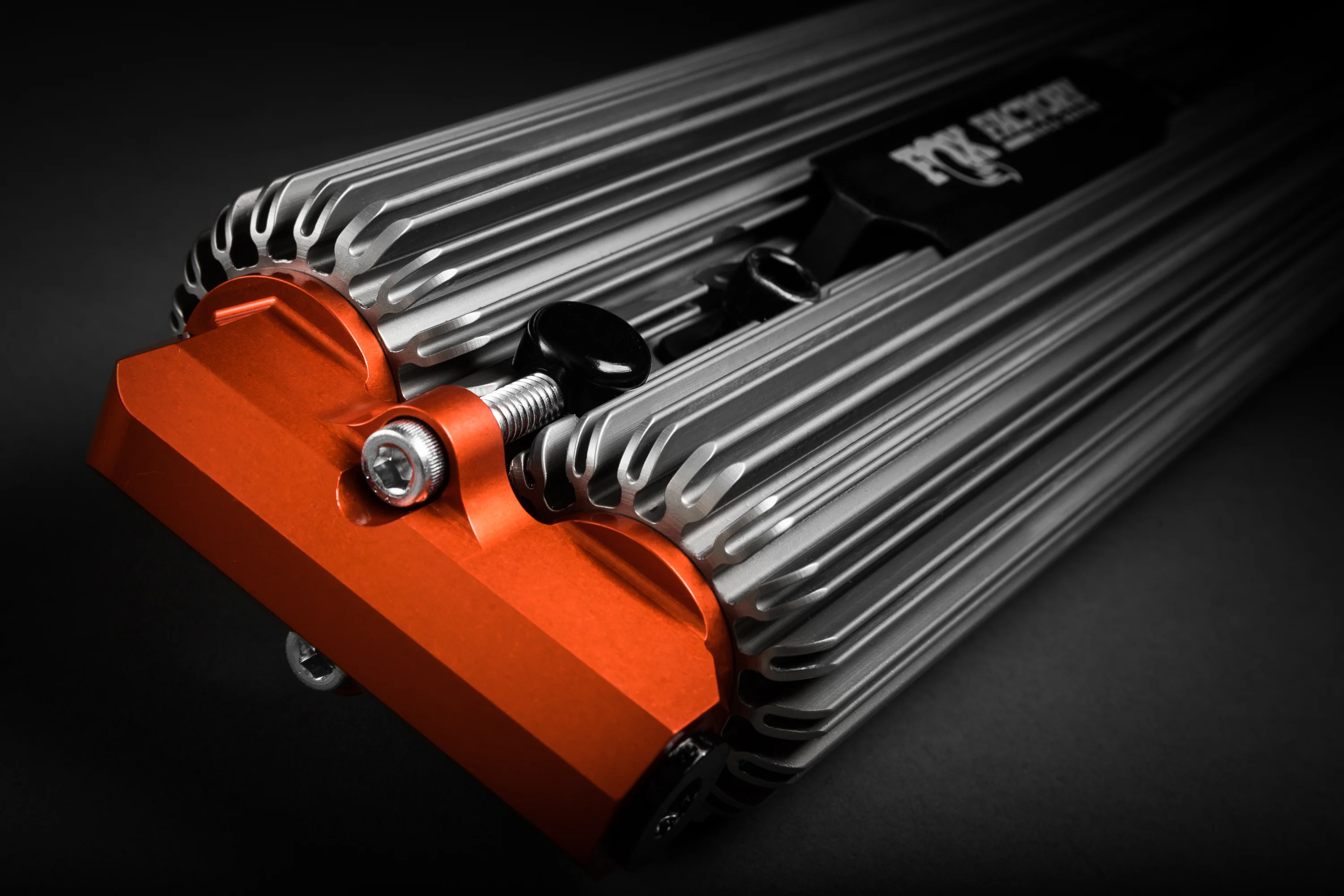 Fox 3.0 External Bypass Piggyback QAB with ECS2 External Cooling System - Image 6