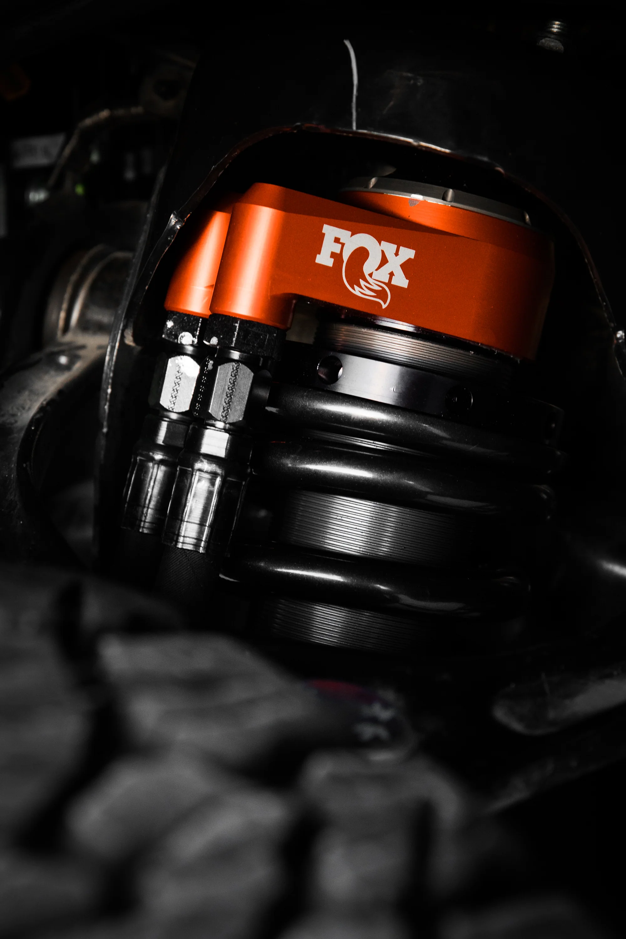 Fox 3.0 Factory Series Coil-Over Internal Bypass Recirculating Finned Remote DSC - Image 14